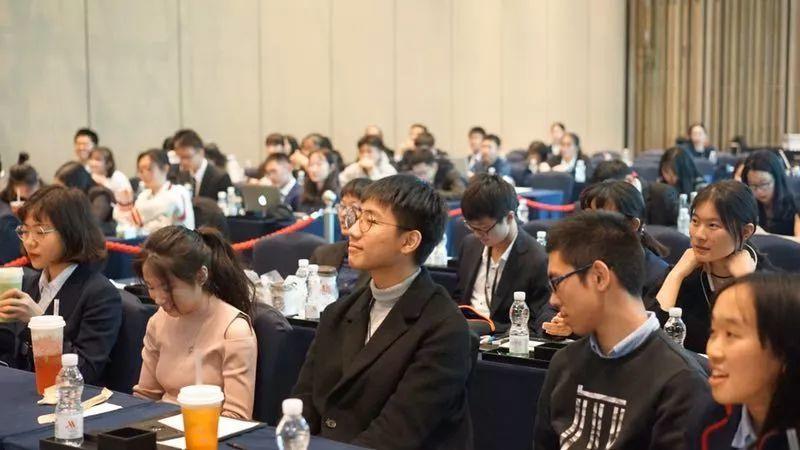 EIC | 经济学人论坛 · 终章 EIC | 经济学人论坛 · 终章