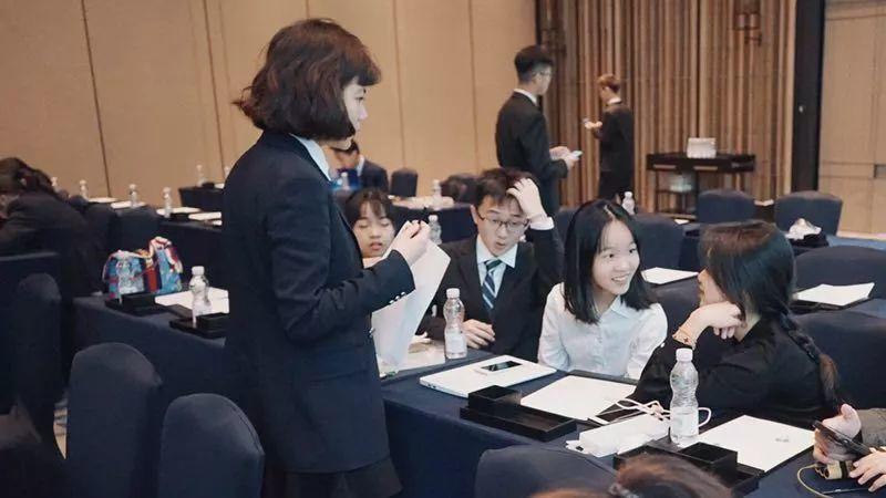 EIC | 经济学人论坛 · 终章 EIC | 经济学人论坛 · 终章