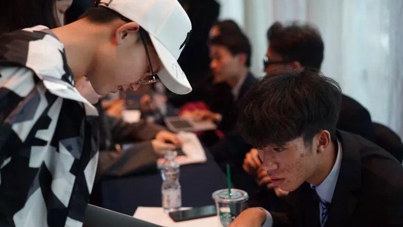 EIC | 经济学人论坛 · 终章 EIC | 经济学人论坛 · 终章