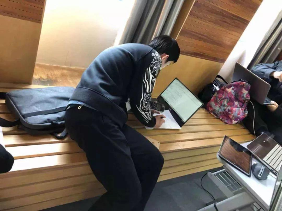 第四届经济学人论坛 | 江浙沪分赛区复赛回顾 第四届经济学人论坛 | 江浙沪分赛区复赛回顾